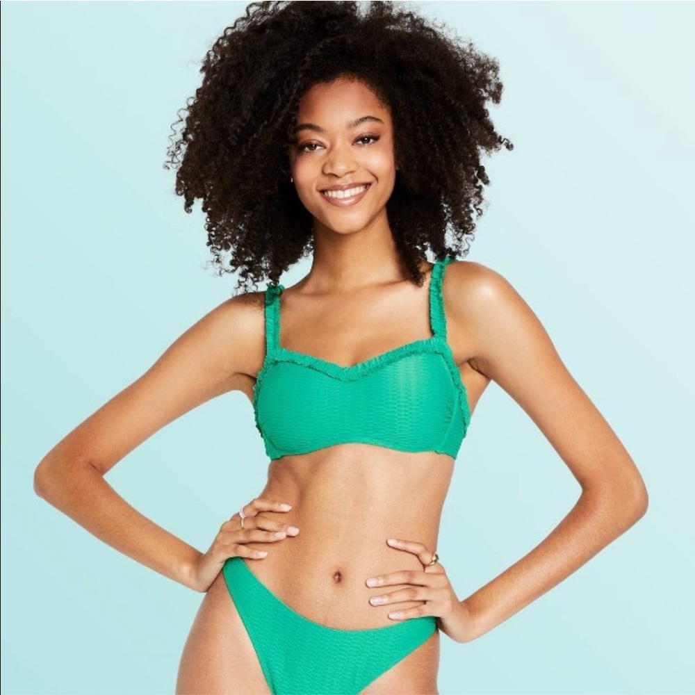 NWT Stoney Clover lane sweetheart neck bralette bikini top Medium